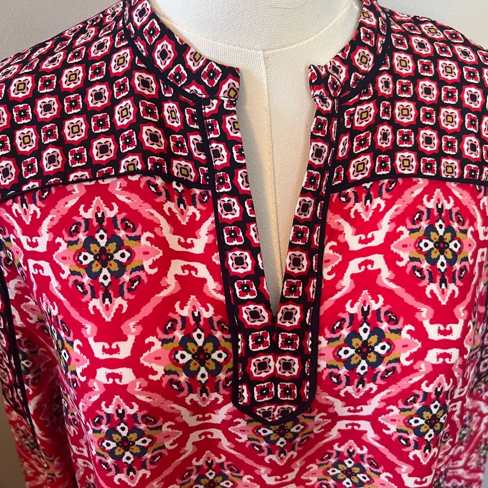 Ann Taylor Loft Mixed Mosaic Split Neck Blouse Rich Red Velvet Medium Petite